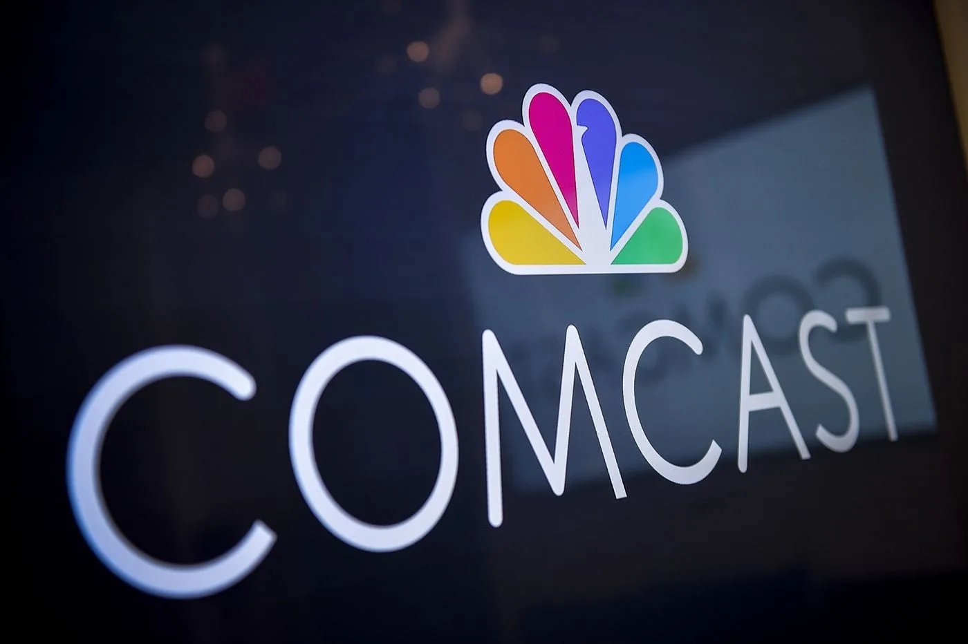 Comcast Profits Up 14 Percent Despite Losing 121 000 Cable Tv Subscribers