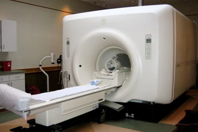 Ct Scan Vs Mri Difference And Comparison Diffen
