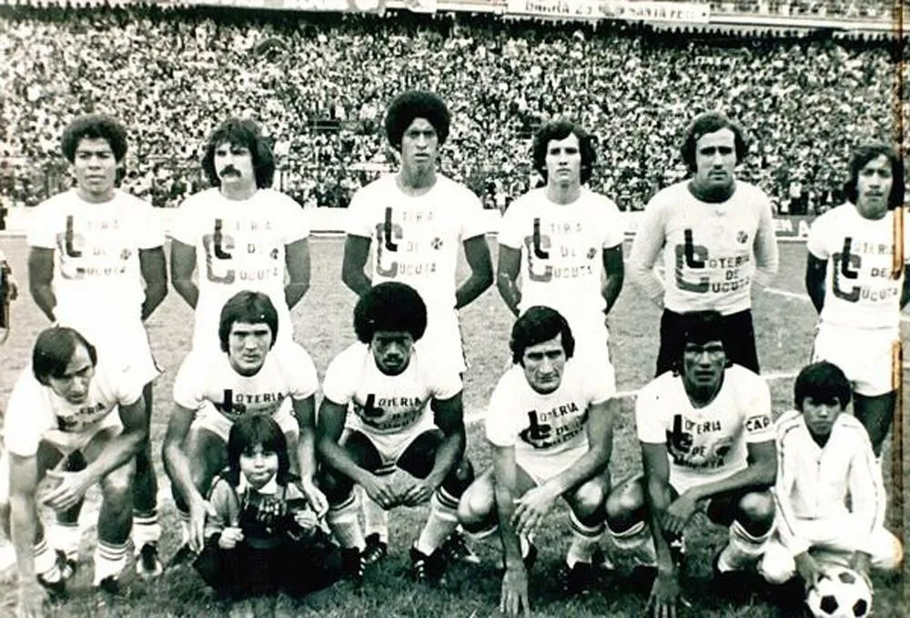 Cúcuta Deportivo 1977 Away Kit