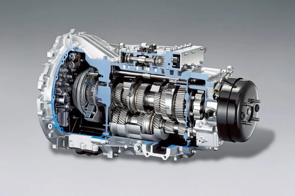 Daimler Offers The First Dual Clutch Transmission On A Truck Autoevolution