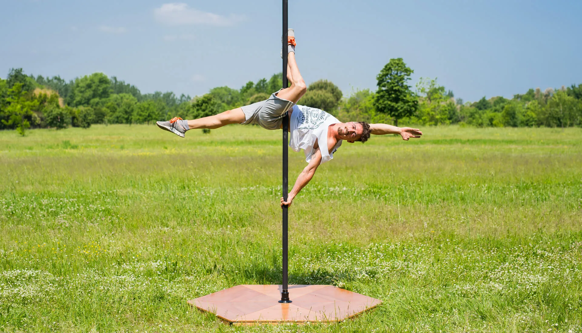 Découvrez Prix Barre De Pole Dance Thepole