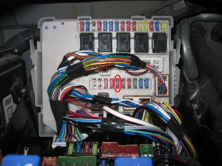 Diagram 2004 Nissan Armada Fuse Panel Diagram