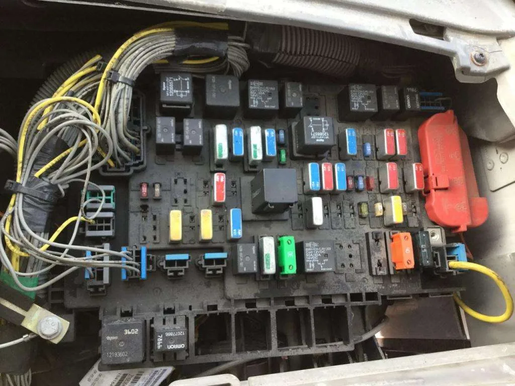 Diagram 2007 Freightliner Columbia Fuse Diagram