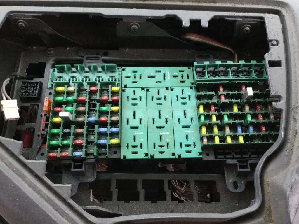 Diagram Mack Truck Fuse Panel Diagram