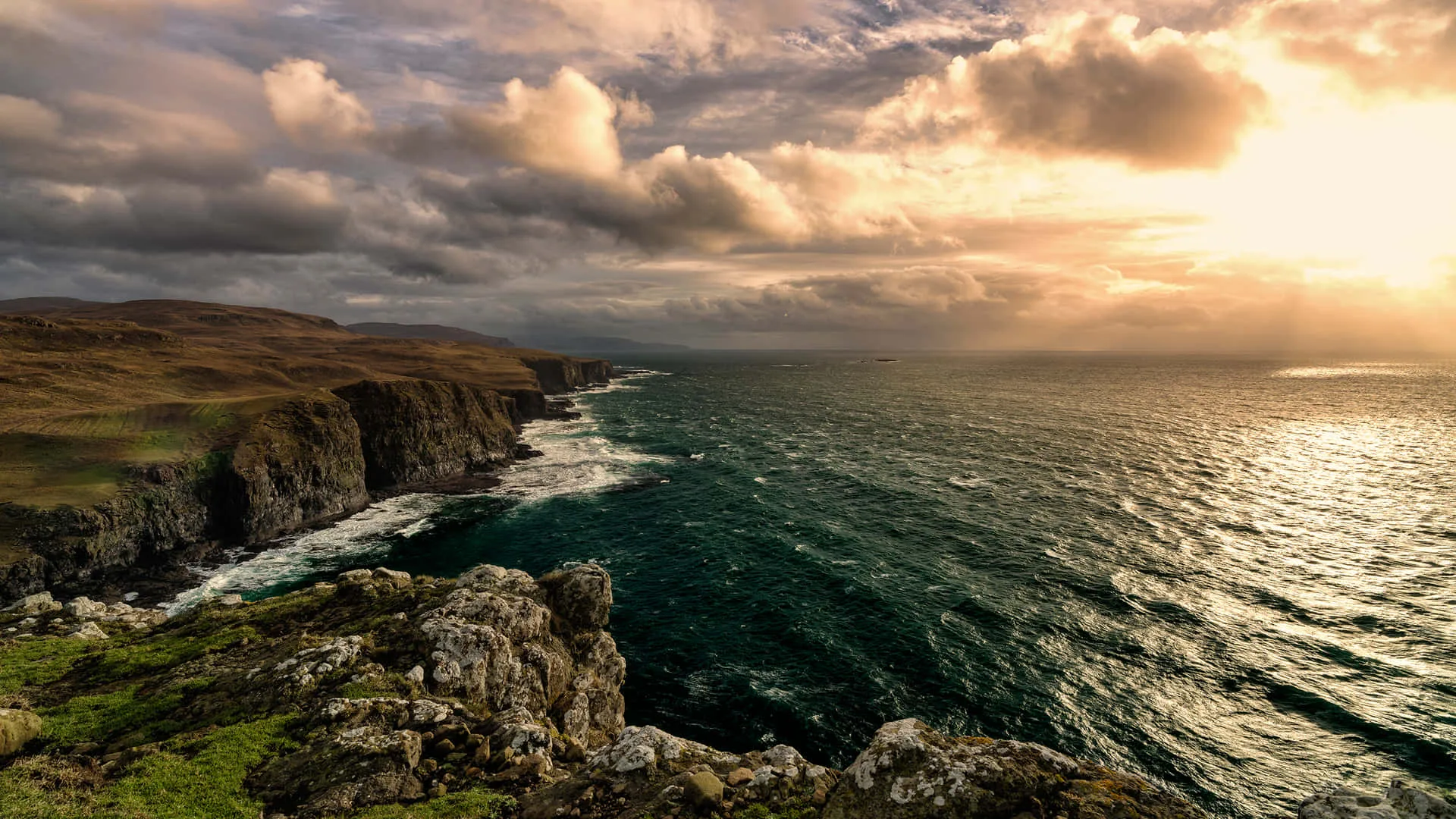 Download Edge Cliff Coast Wallpaper