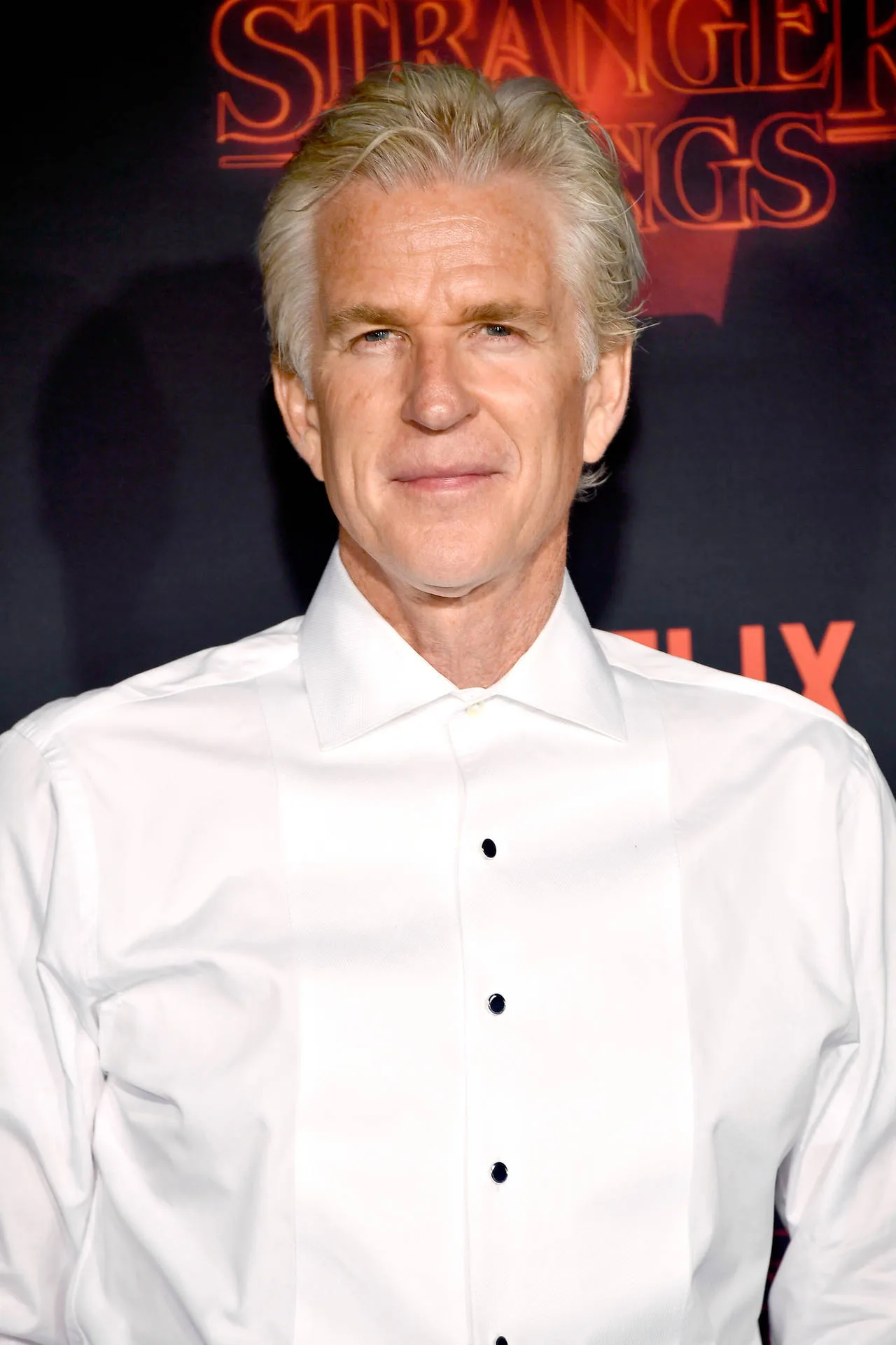 Download Matthew Modine Stranger Things 2 Premier Night Wallpaper