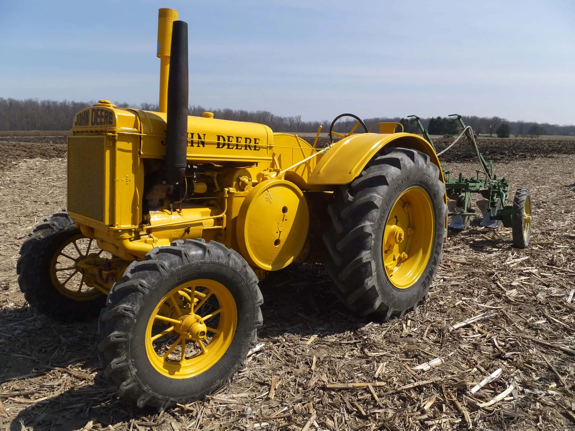 Download Yellow Tractor Picture