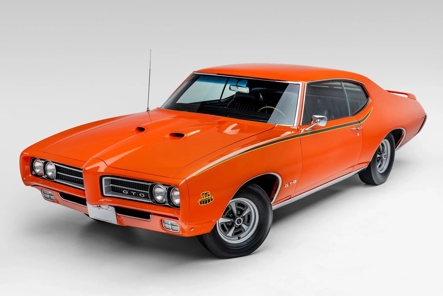 Early Example Of The John Delorean S Pontiac Gto Judge Is Up For Grabs Autoevolution