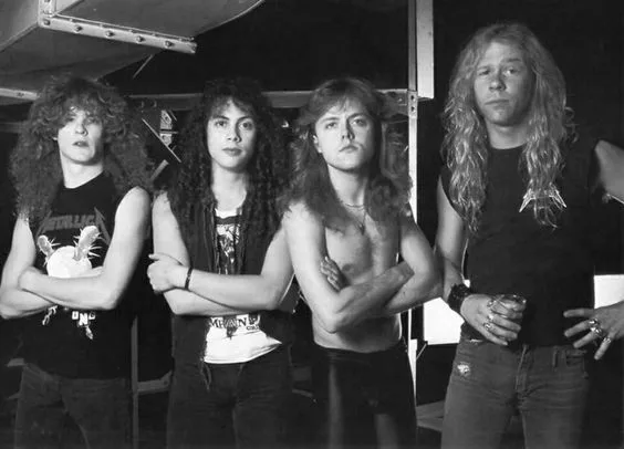 Épinglé Par Johnny J Sur Music Metallica Musique Gars