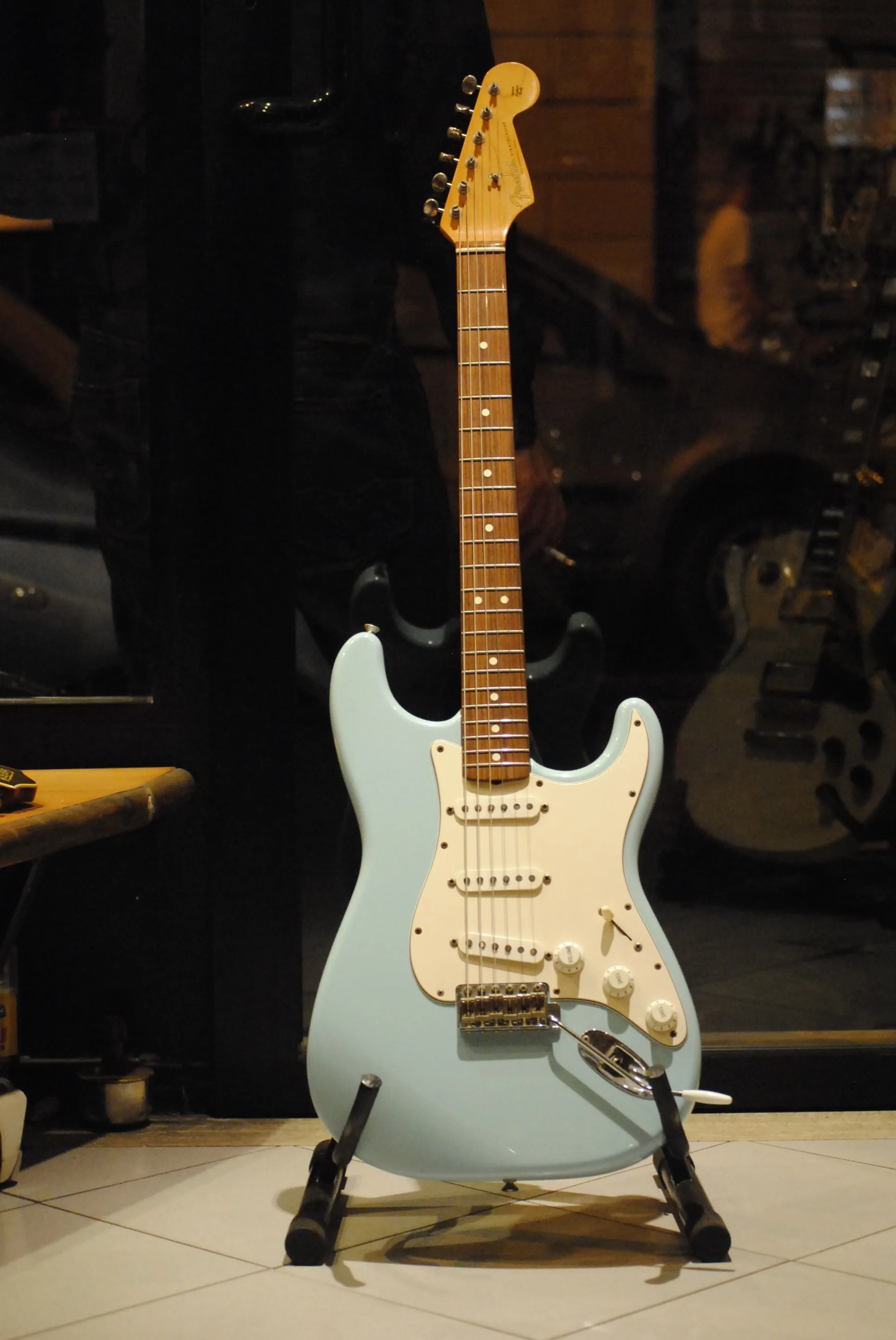 Fender Stratocaster Reissue 62 Stratocaster 1992 Sonic Blue Guitar For Sale Rome Vintage Guitars