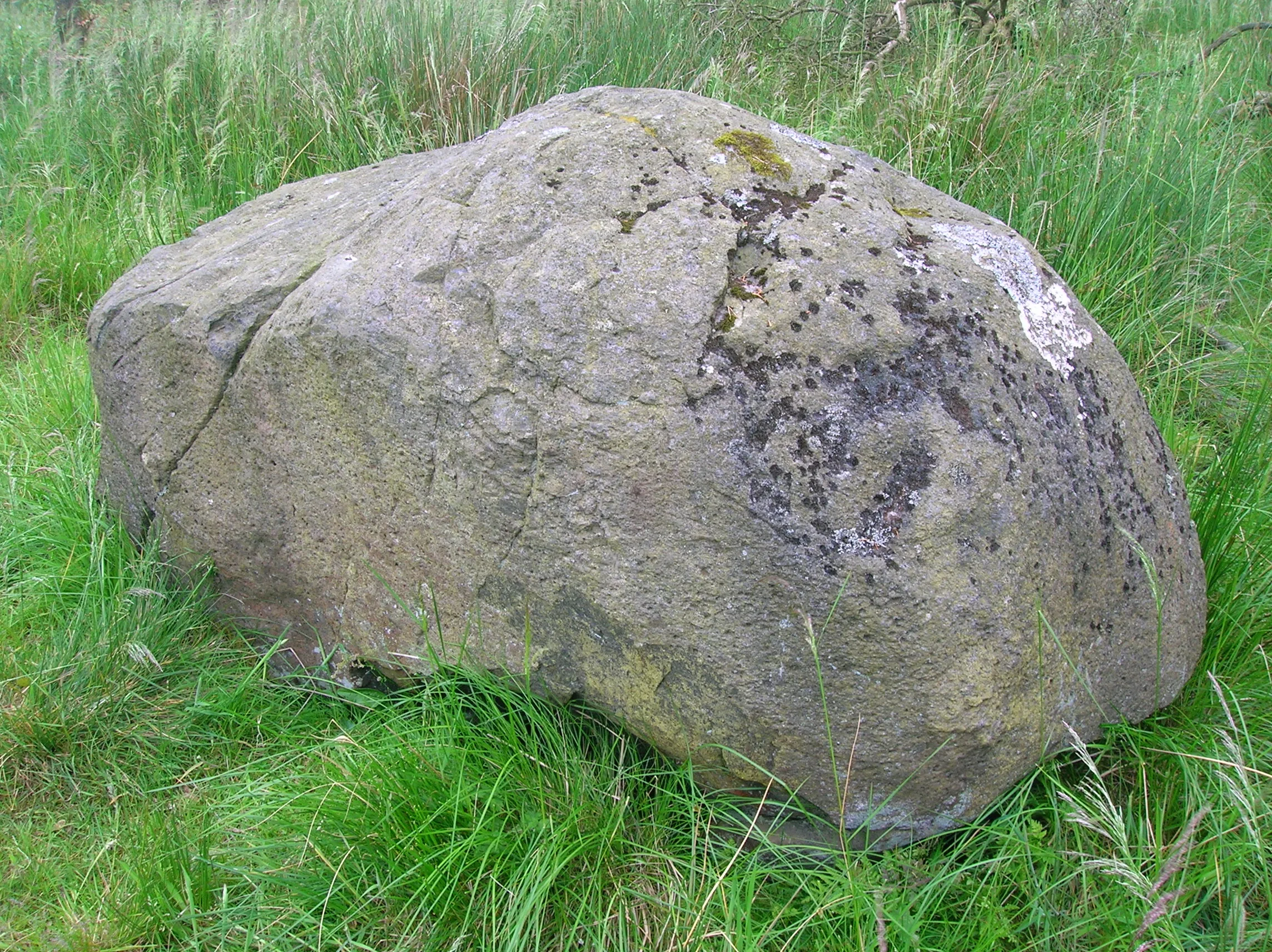 File Cuff Hill Logan Stone Wikimedia Commons