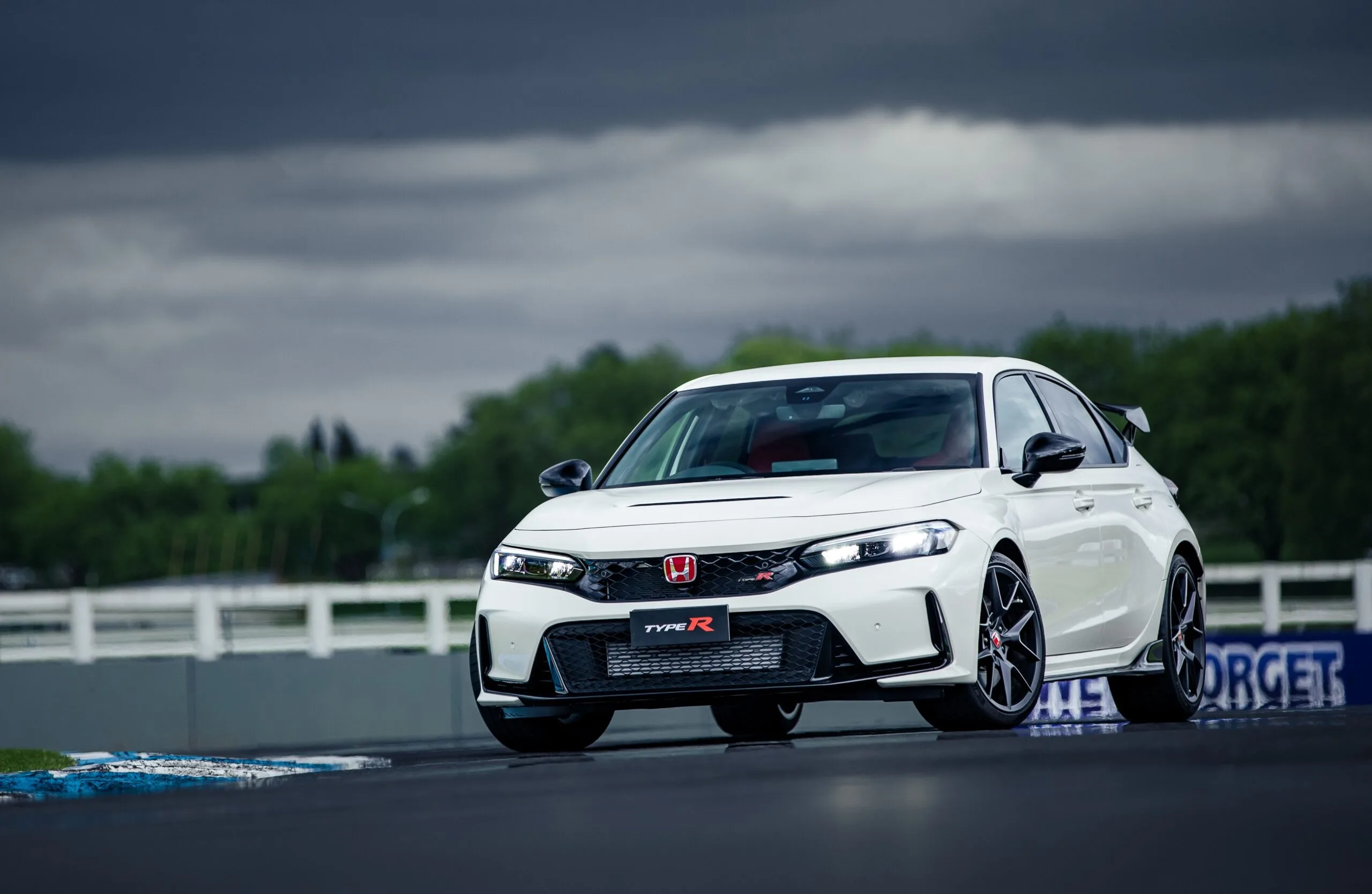 First Drive Of The New 2023 Honda Civic Type R Tarmac Life Motoring Tech Experiences