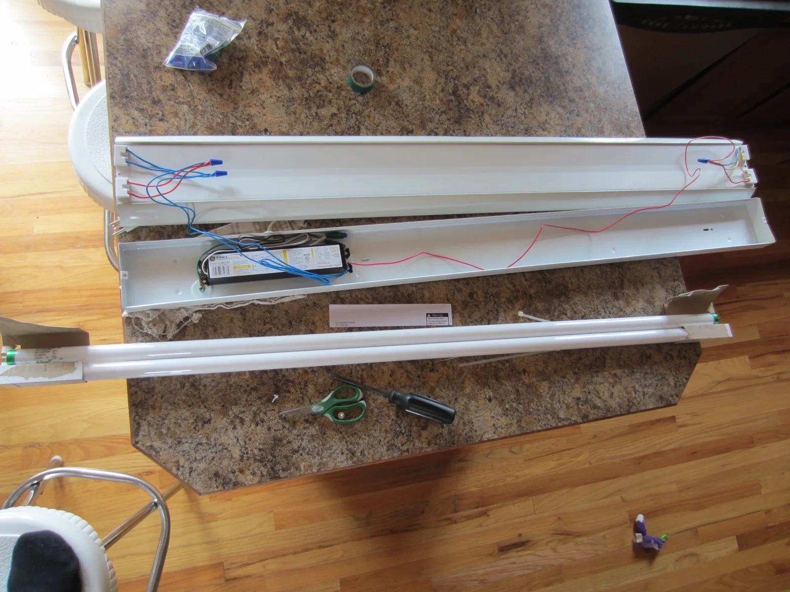 Fluorescent Light Fixture Wiring Diagram