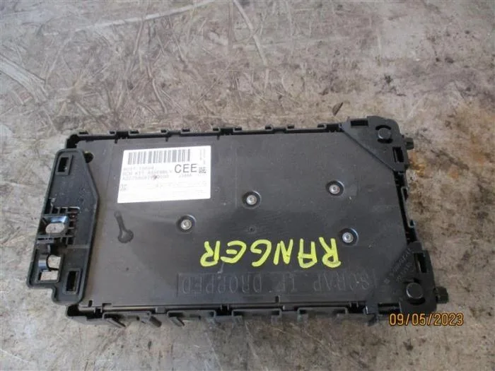 Fuse Box Ford Ranger 3 2 Tdci 20V 4X4 Hu5T15604