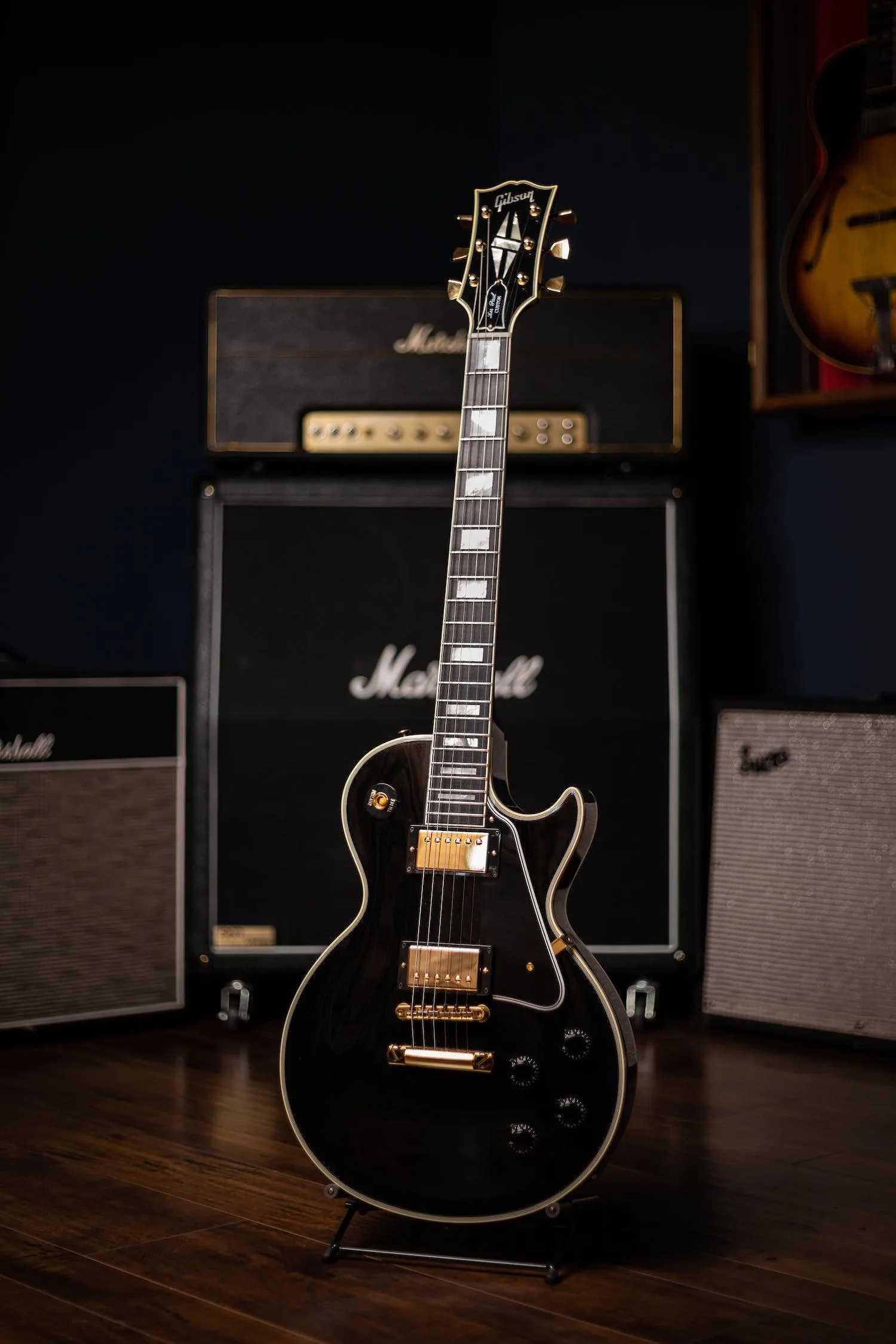 Gibson Les Paul Guitar Wallpapers Top Free Gibson Les Paul Guitar Backgrounds Wallpaperaccess