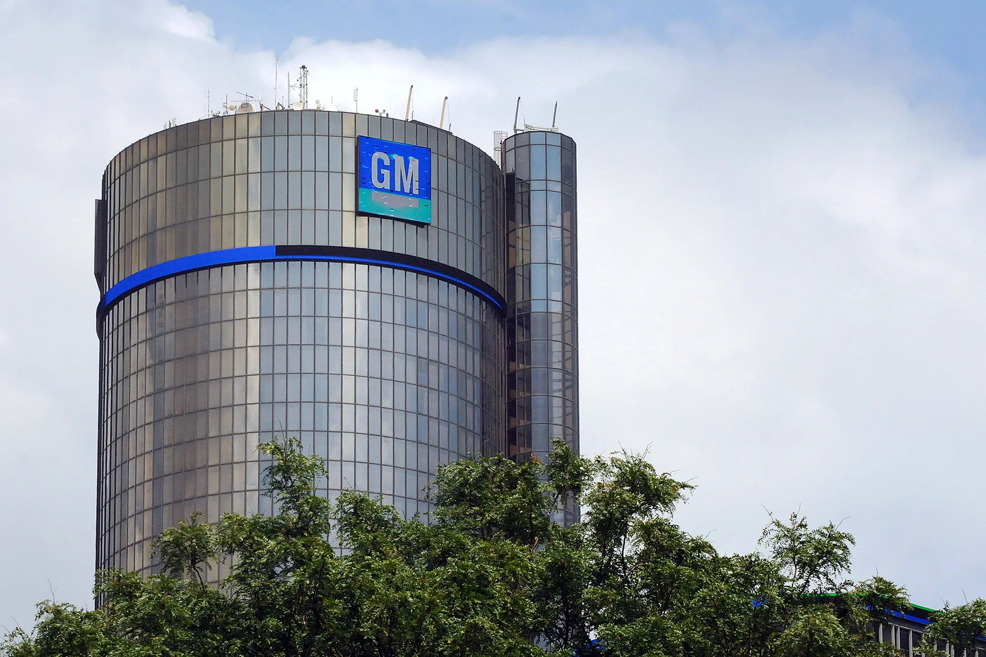Gm Delays Return To Office After Employee Uproar General Motors Is Doomed