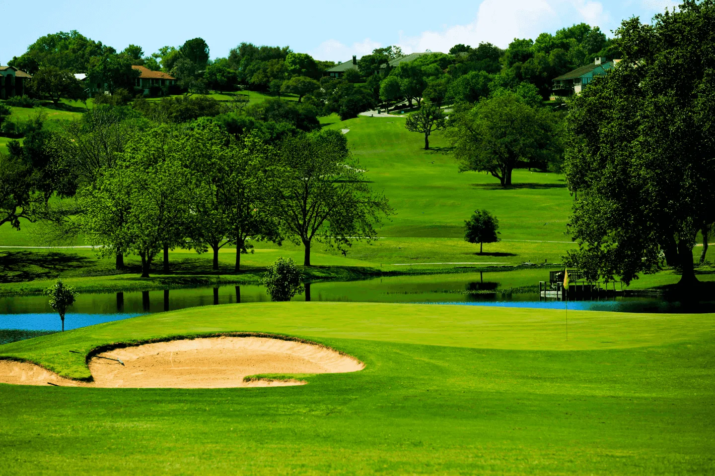 Golf Riverhill Country Club