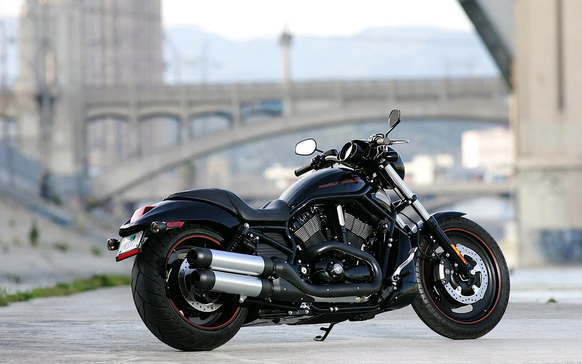 Harley Davidson Bikes Hd Wallpapers 1080P Free