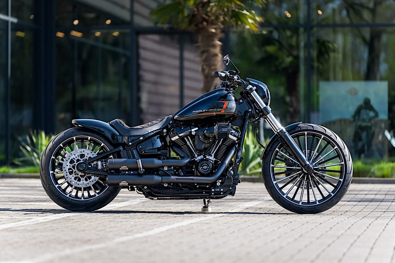 Harley Davidson Devil 23 Could Very Well Be The World S First Custom Breakout 117 Autoevolution