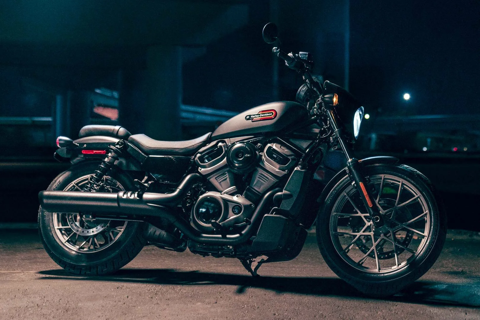 Harley Nightster 2025 Camila Avery