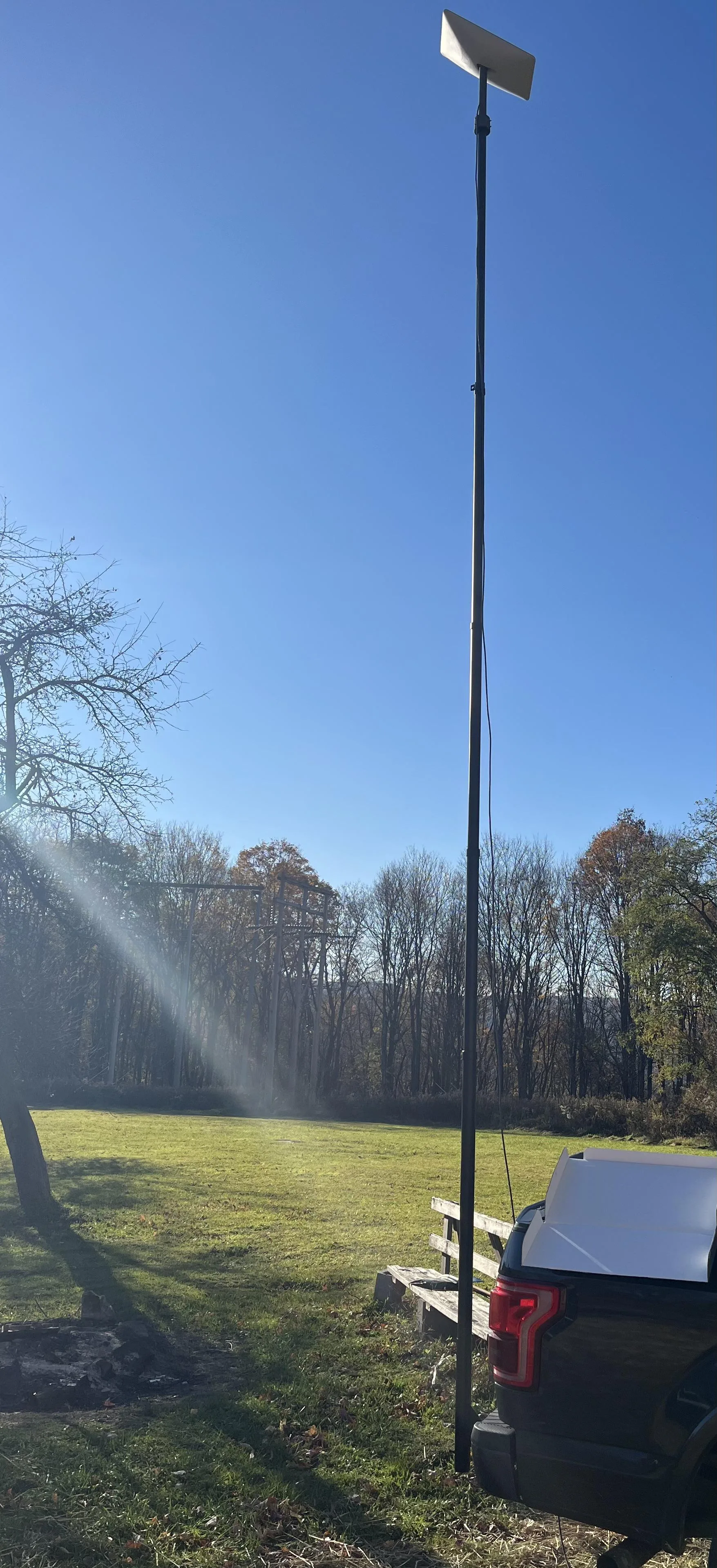 Hitch Mounted Telescoping Flag Pole R Starlink