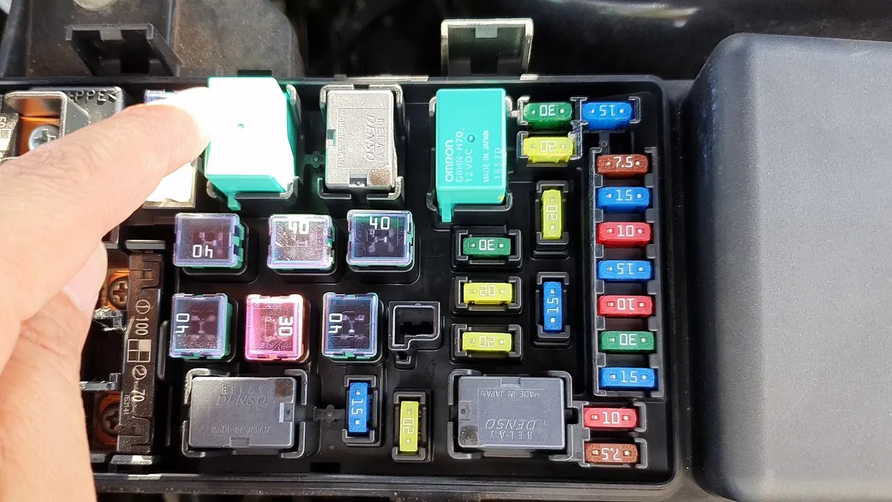 Honda Accord 2010 Fuse Box Diagram