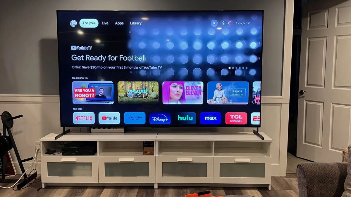 How Big Is Too Big I Reviewed Tcl S 98 Inch Tv And My Living Room May Never Be The Same