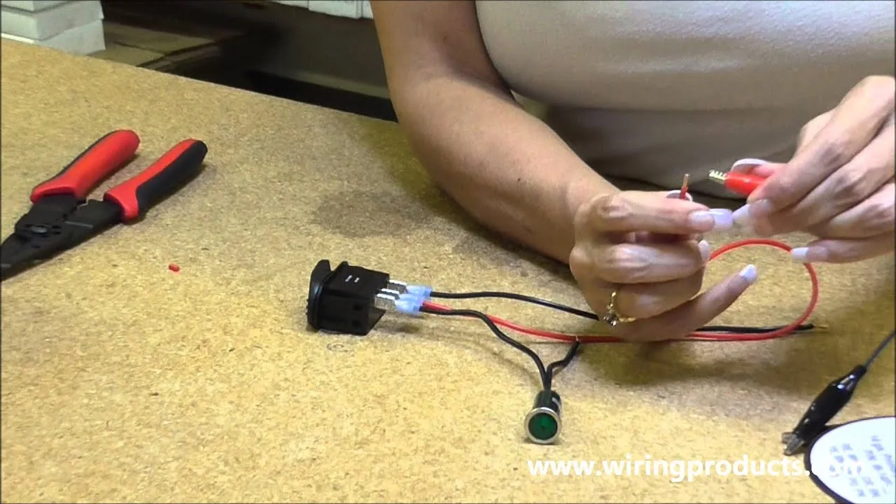 How To Wire A 12V Lighted Toggle Switch