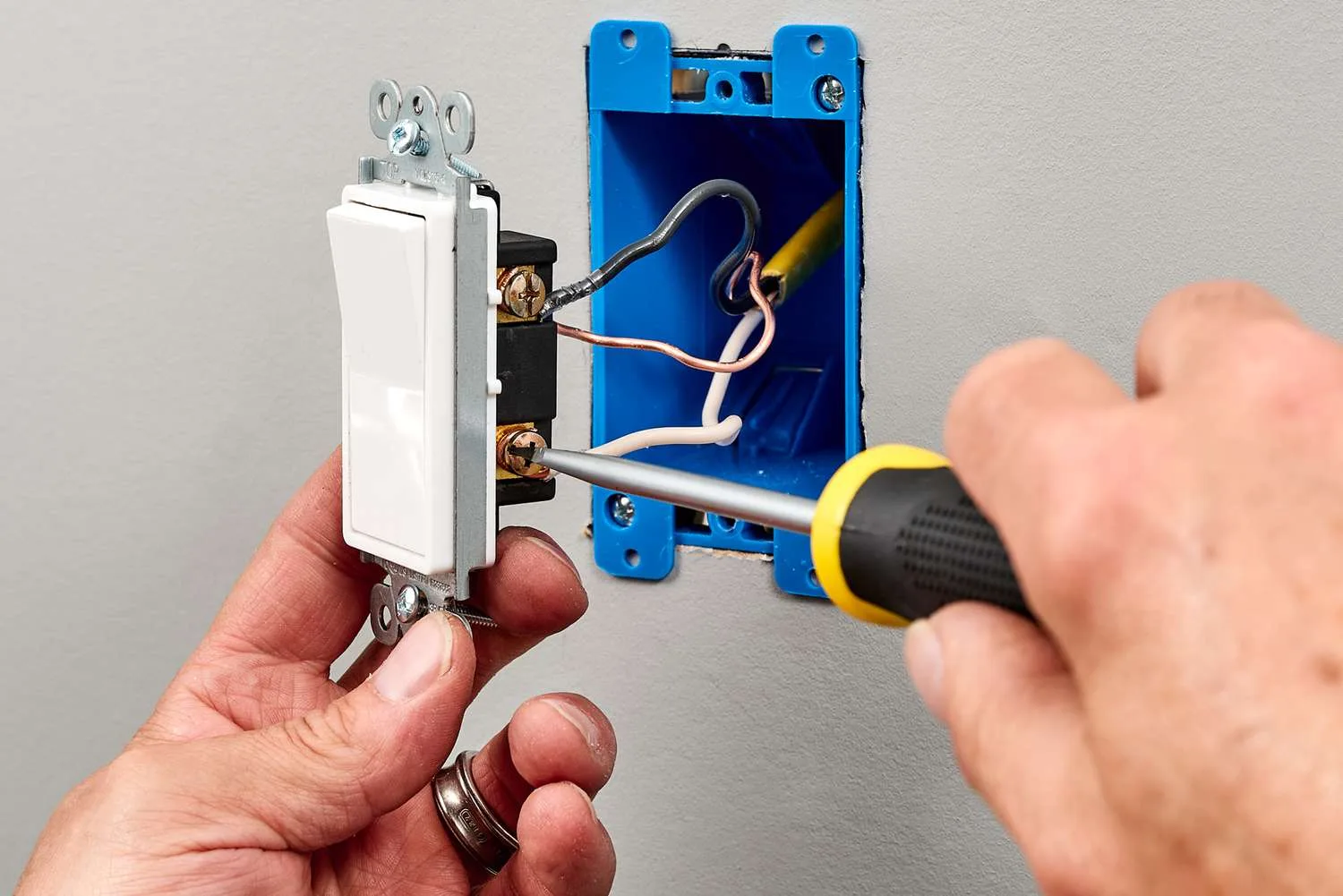 How To Wire Up A Light Switch Light Switch Wiring Diagram