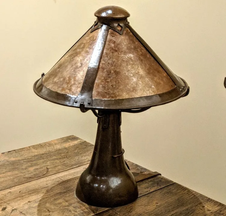 Identifying Different Types Of Antique Lamps