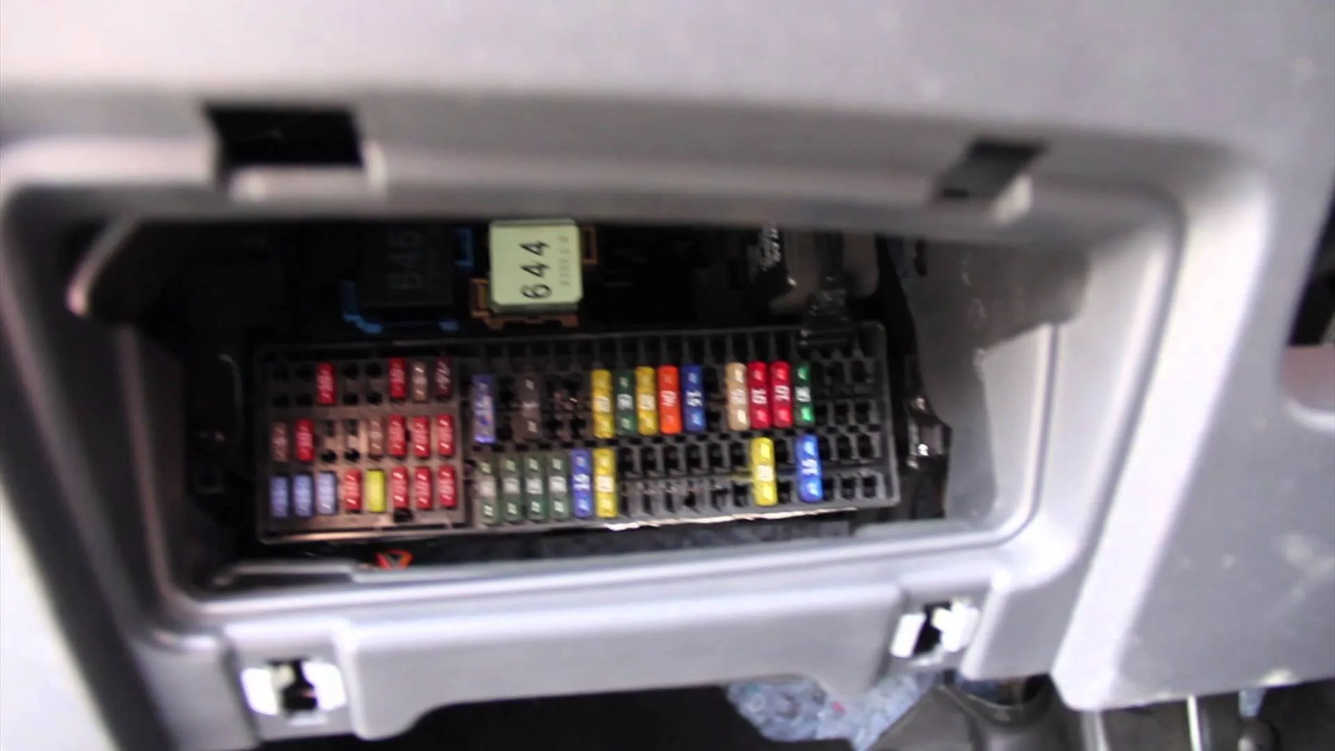 Jetta A6 Fuse Box Diagram Vw Jetta Battery Fuse Box Diagram