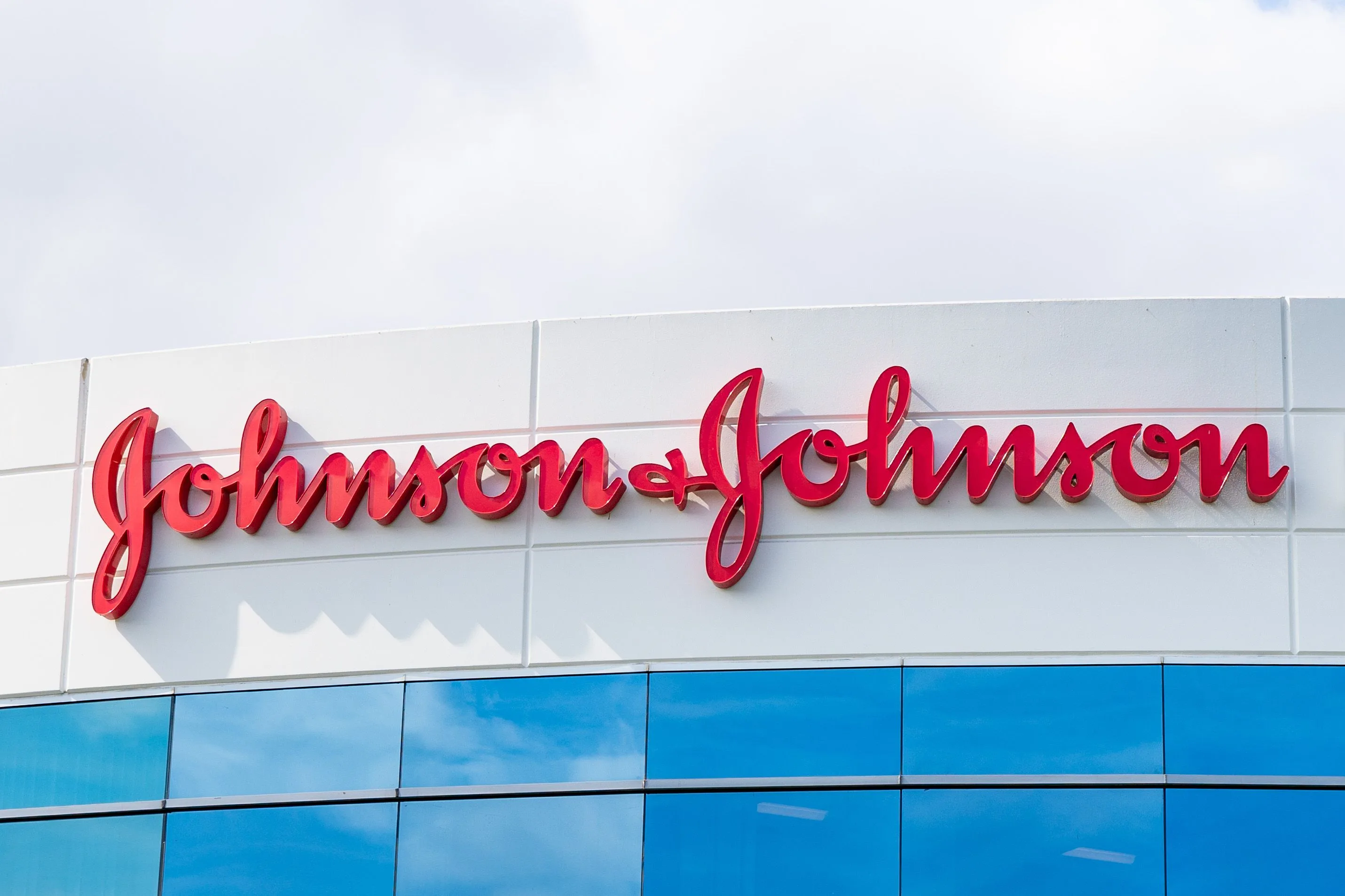 Johnson Johnson Jnj Surges To All Time High