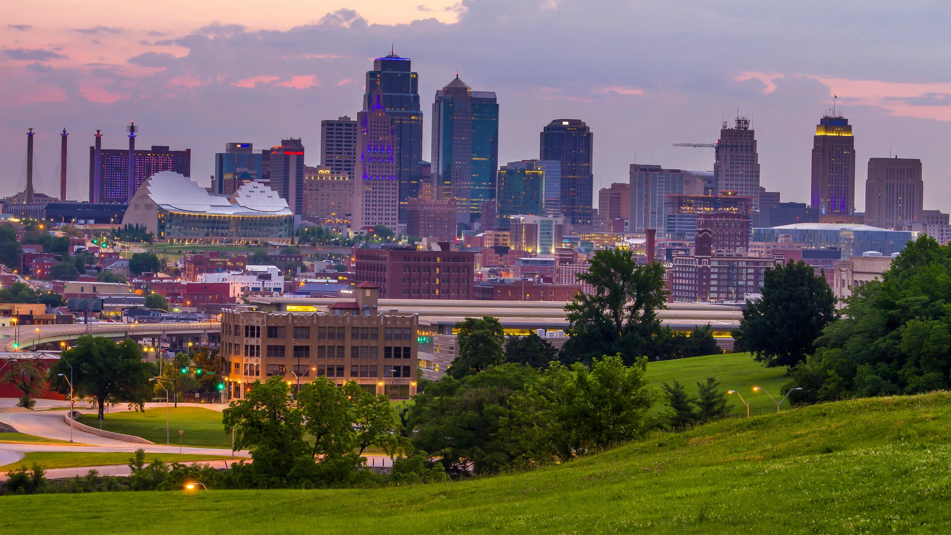 Kansas City Leader Stacy Evans Restoring A Better Future