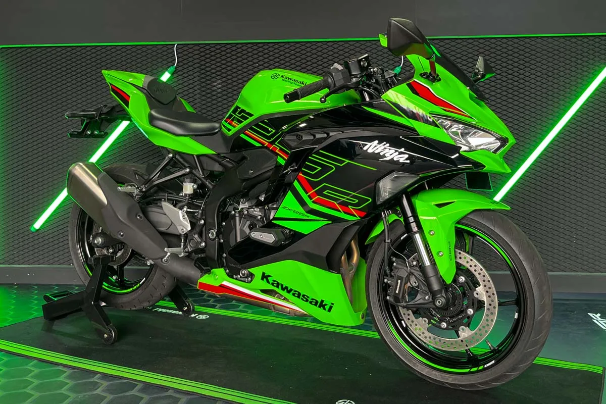Kawasaki Zx 25R 2023 1