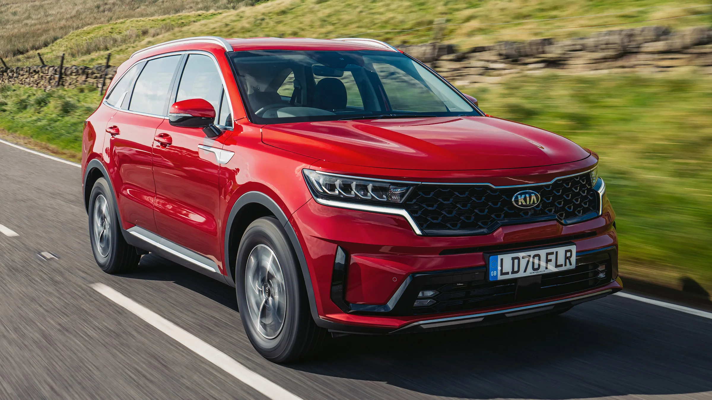 Kia Sorento Suv Review 2022 Carbuyer