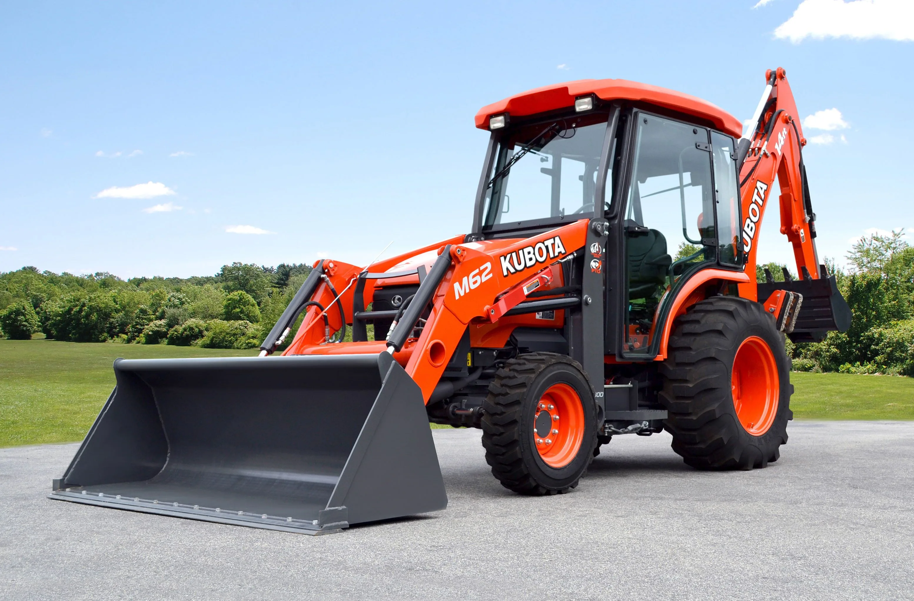 Kubota M62 Tractor Loader Backhoe Premium Cab Curtis Industries Tractors Kubota Kubota