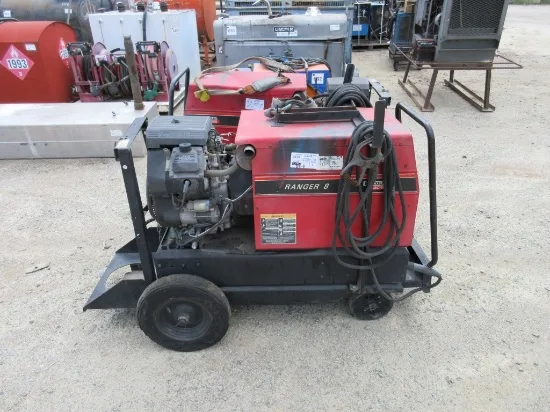 Lincoln Electric Ranger 8 Welder Heavy Construction Equipment Light Equipment Support