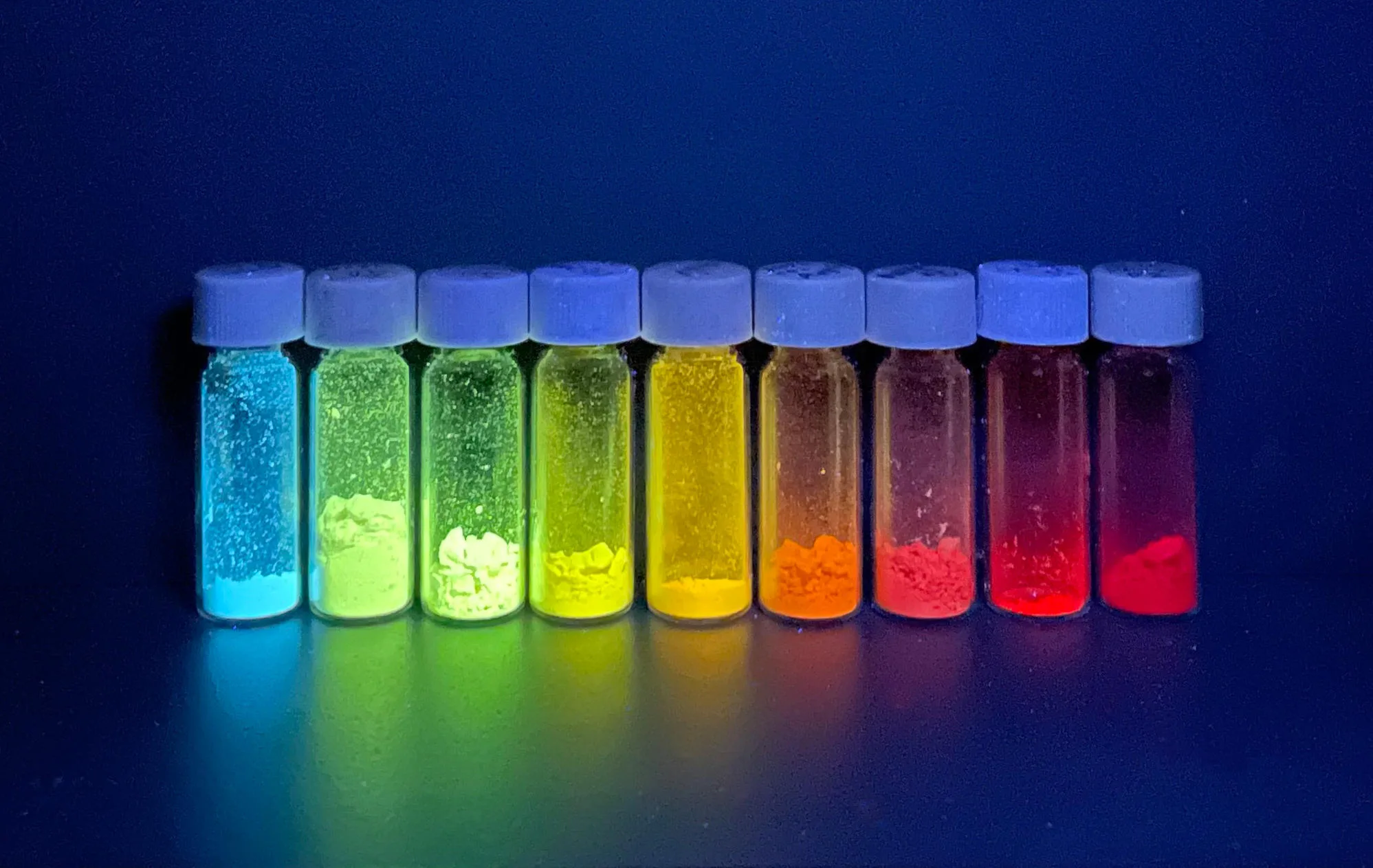 Los Investigadores Han Desarrollado Una Paleta De Colores Completa De Tintes Fluorescentes