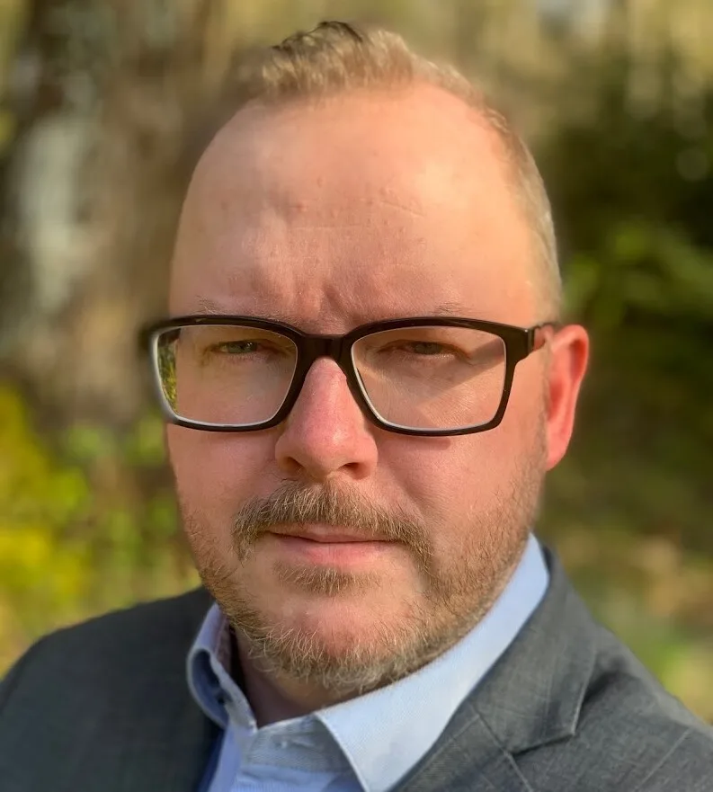 Magnus Carling Författarförmedling