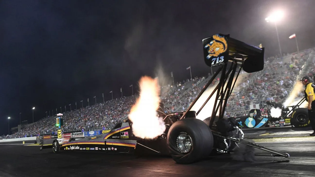 Mike Salinas Fastest In Nhra Top Fuel Qualifying In Topeka Espn