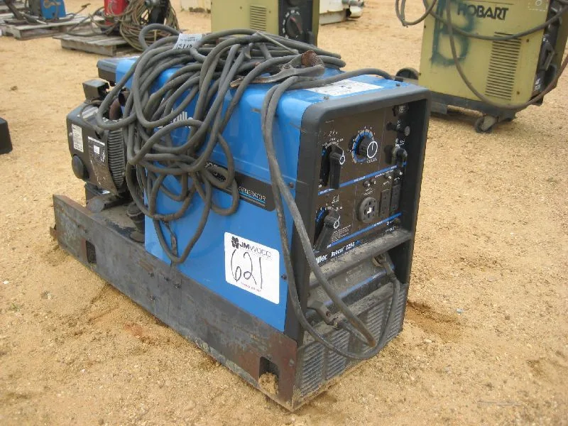 Miller Bobcat 225 Plus Cc Cv Ac Dc Welder 8 000 Watt Generator Gas Engine