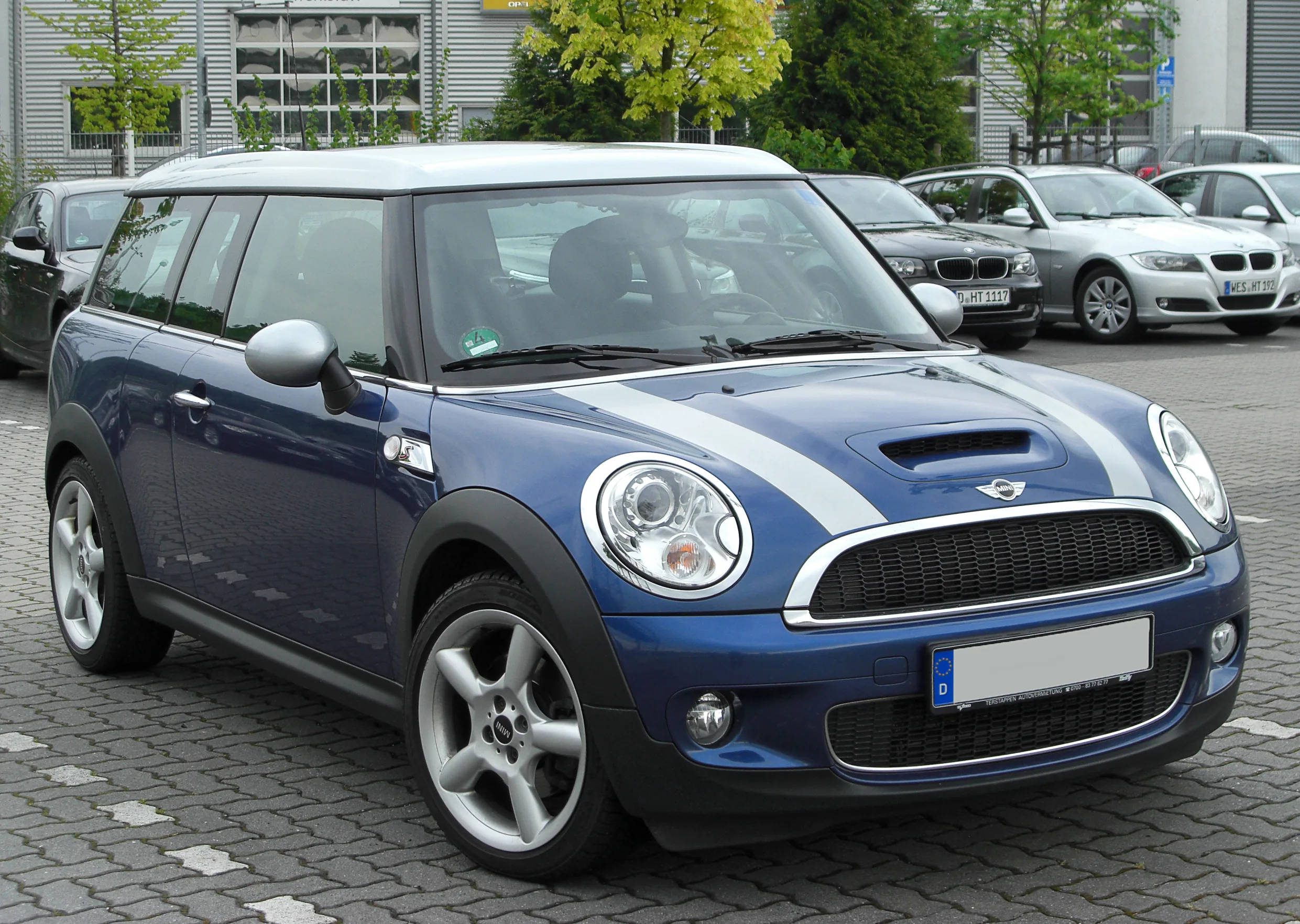 Mini