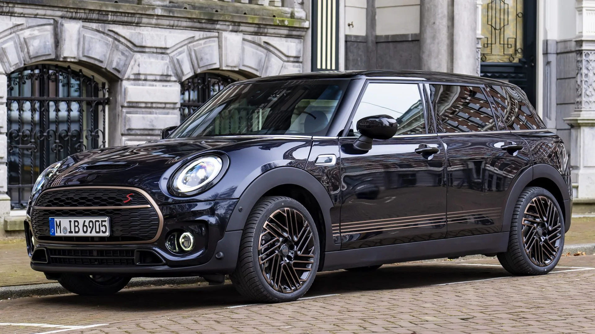 Mini Sales Figures Us Market Gcbc