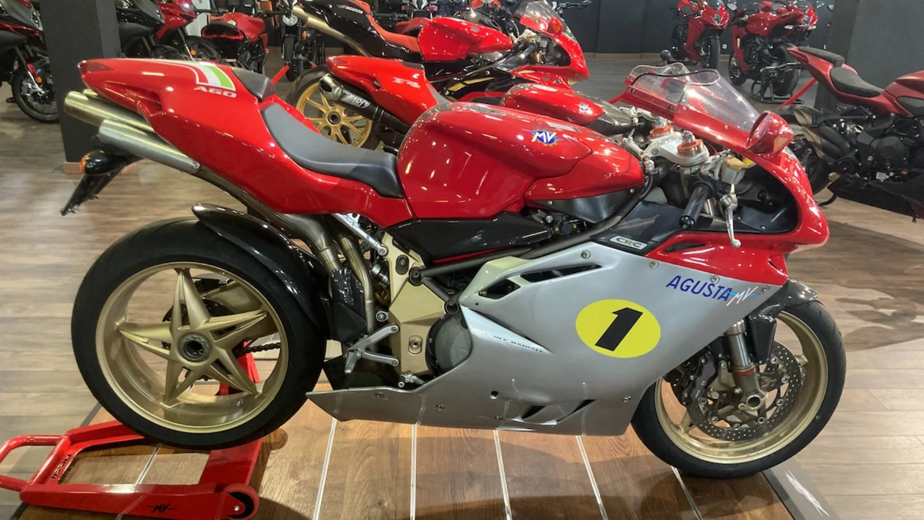 Mv Agusta Gijón Y La Excelencia Por Rafael Chelala