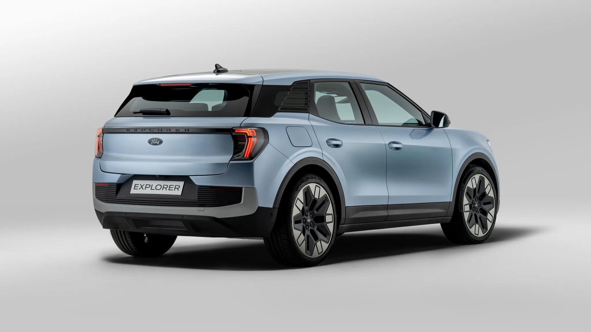 New Ford Explorer It S Been Around The World And It S Found Its Specs