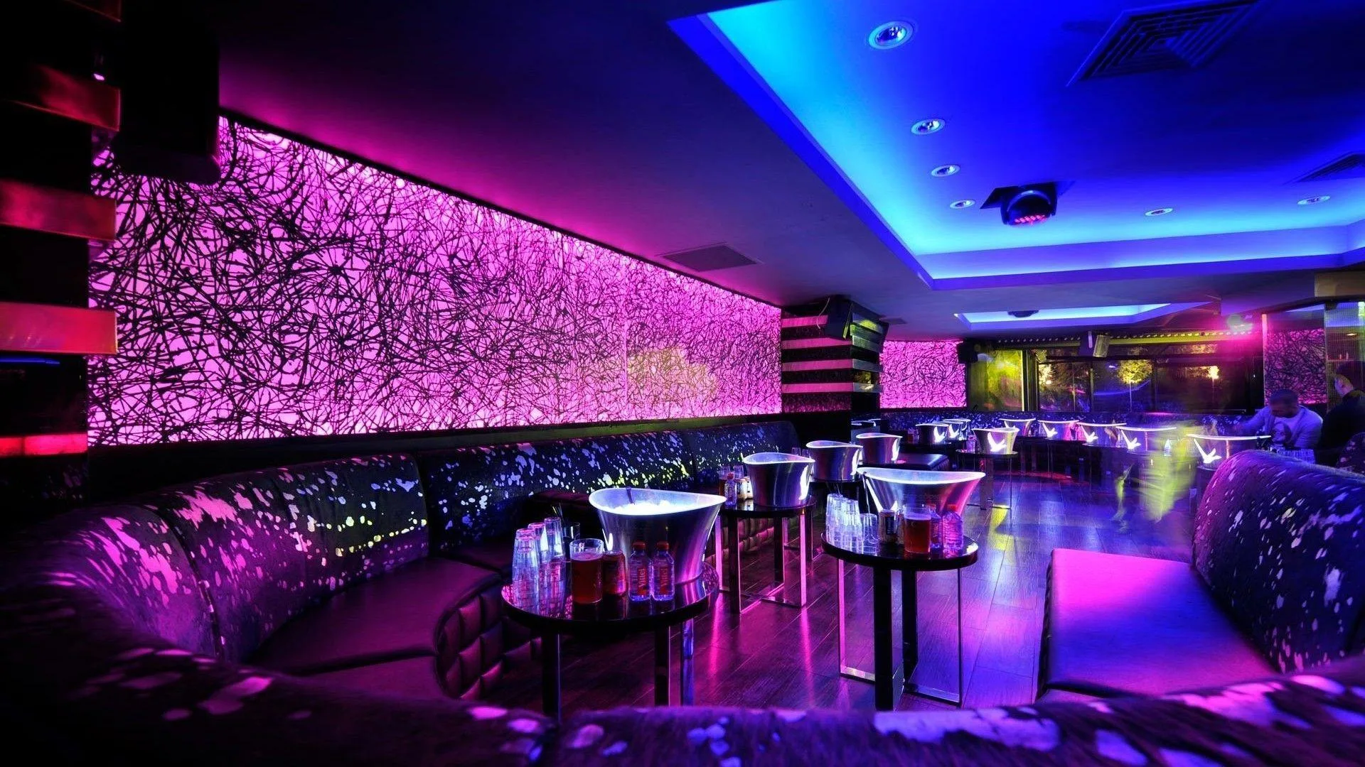 Nightclub Wallpapers Top Free Nightclub Backgrounds Wallpaperaccess