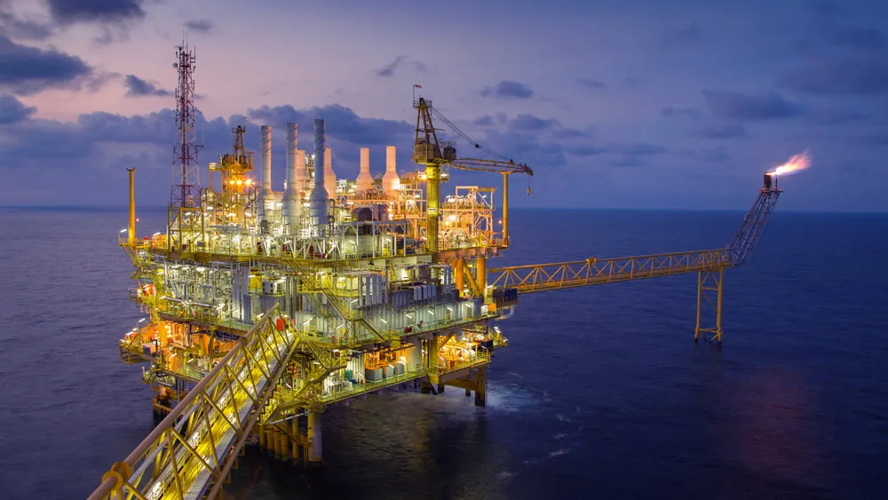 Oil Rig Lighting Increase Safety Productivity