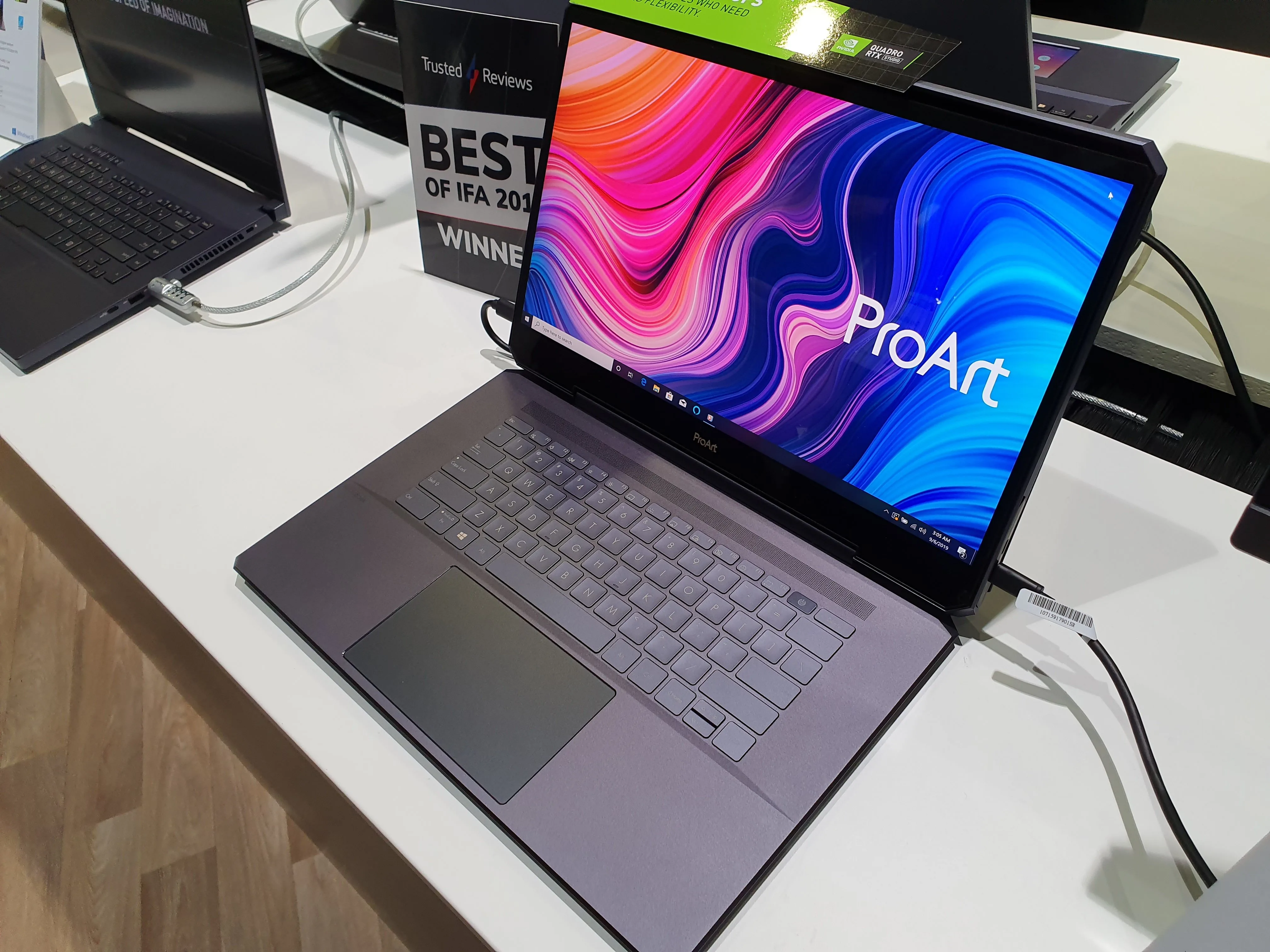 On A Vu Le Pc Portable Le Plus Rapide Du Monde Il Donne Très Envie D Être Riche