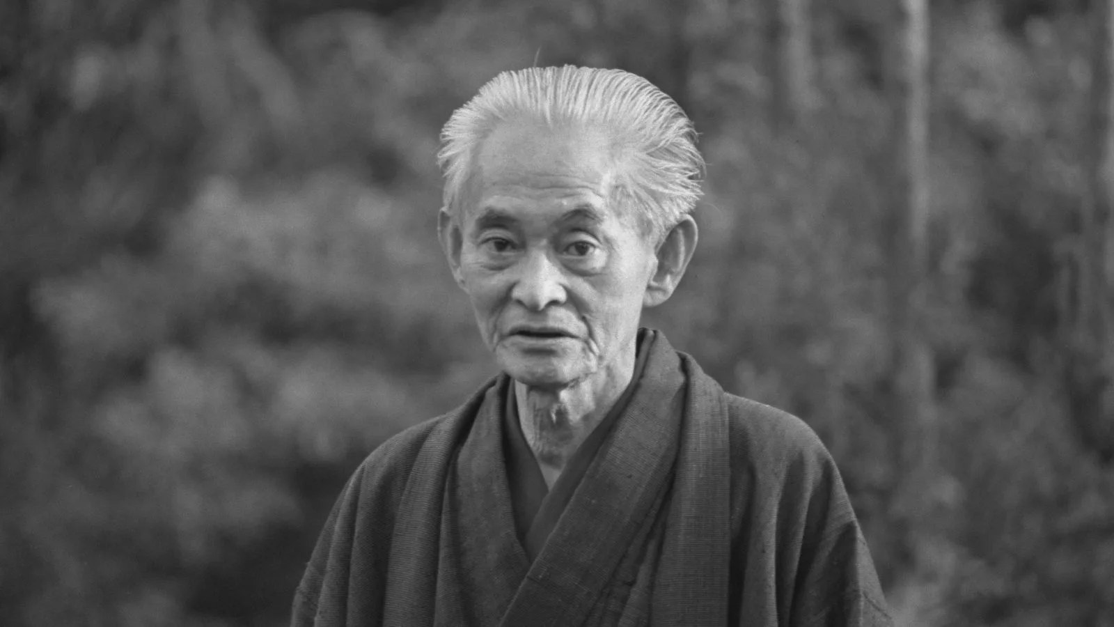 みやのこだべ On Twitter C43769902 12711751 Kw 40L また かの文豪 川端康成さんも仕事用として購入するも 翌1972 昭和47 年4月16日に自ら