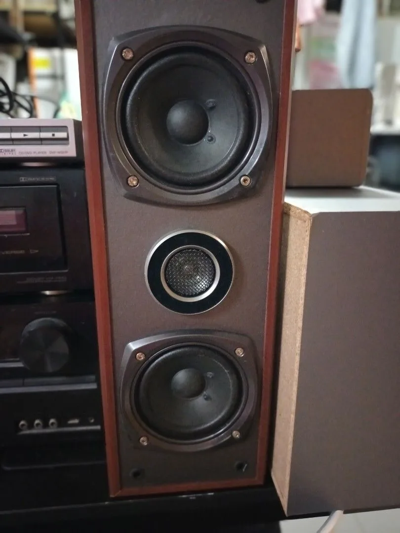 Onkyo Home Theatre Audio Soundbars Speakers Amplifiers On Carousell